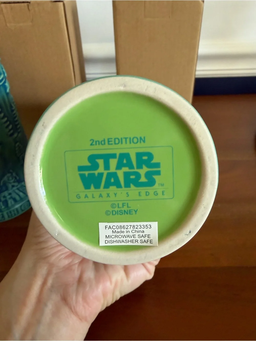 2 New Disney Star Wars Galaxy's Edge Oga’s Cantina Yub Endor Oga’s Cantina Tiki
